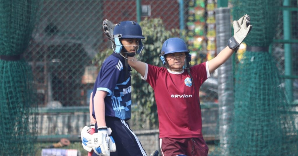 अक्षरा र ग्यालेक्सी सेमिफाइनलमा