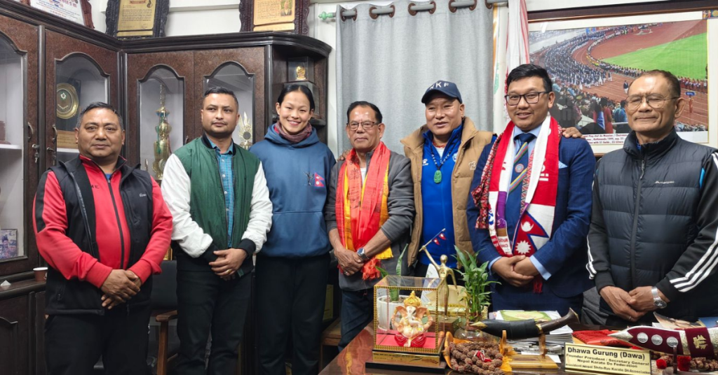 नेपाल कराते महासंघ द्वारा तमु धि युके सम्मानित